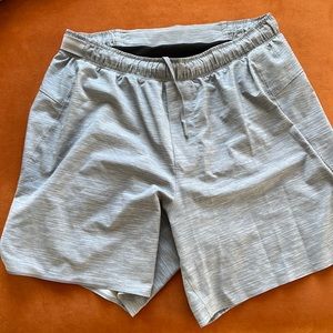 Men’s lululemon grey shorts